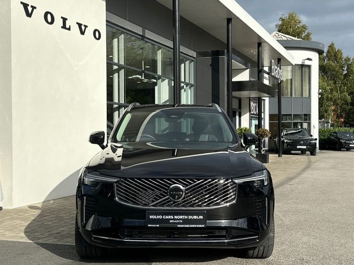 Volvo XC90 2025