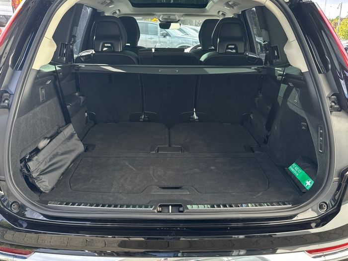Volvo XC90 2025