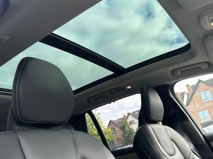 Volvo XC90 2025