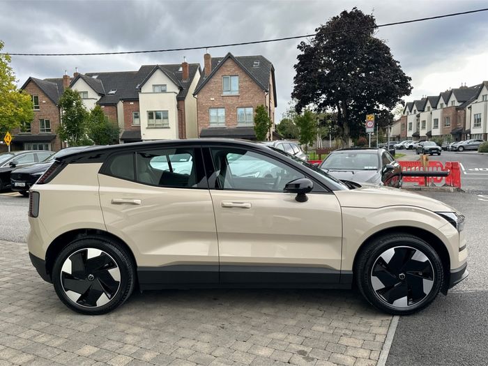 Volvo EX30 2026