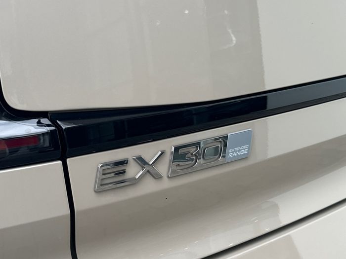Volvo EX30 2026