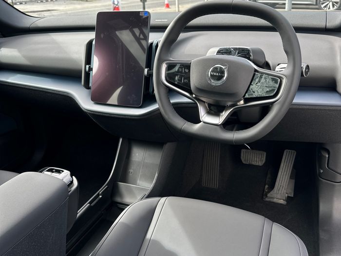 Volvo EX30 2027