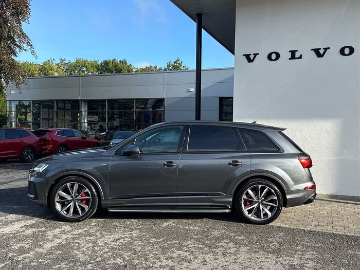 Audi Q7 2023