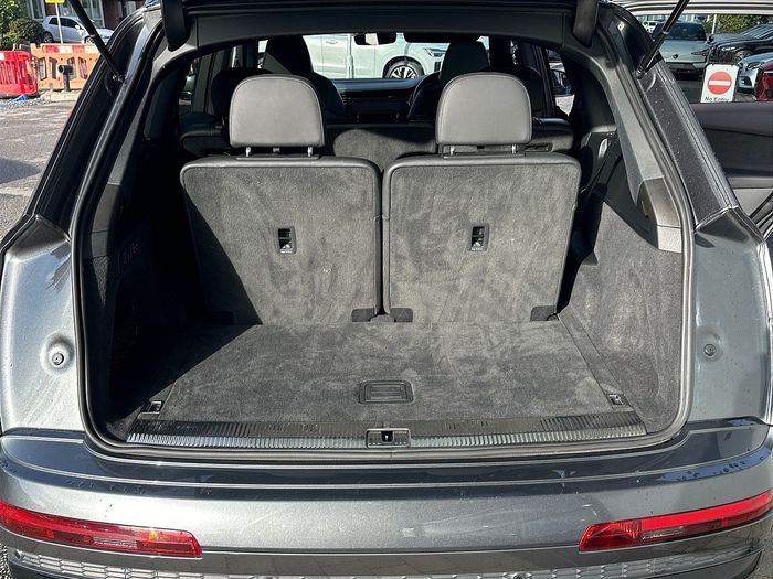 Audi Q7 2023