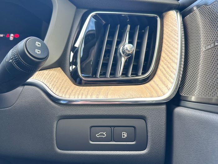 Volvo XC60 2026
