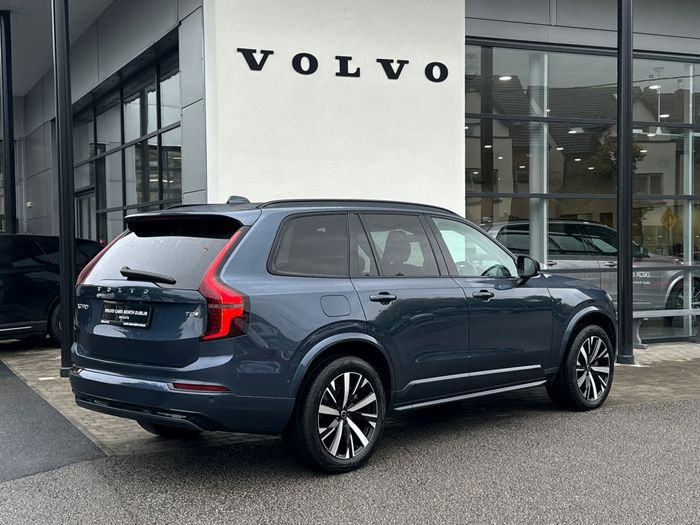 Volvo XC90 2025