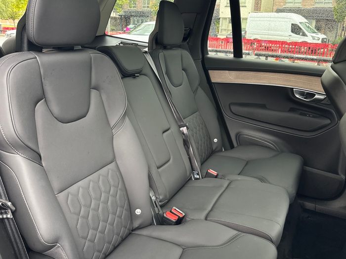 Volvo XC90 2025