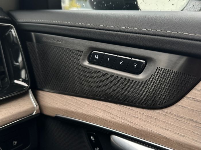 Volvo XC90 2025