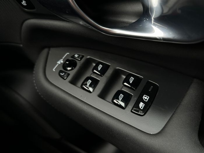 Volvo XC90 2025