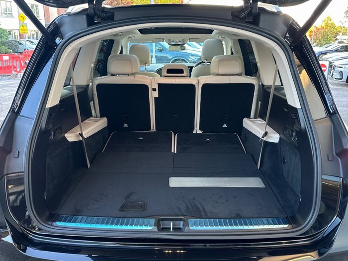 Mercedes-Benz GLS-Class 2025