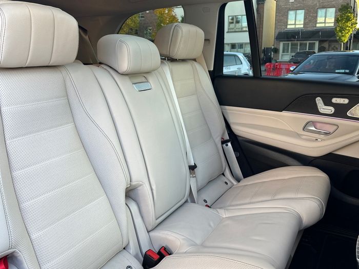 Mercedes-Benz GLS-Class 2025