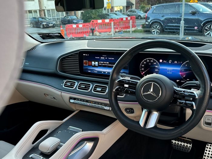 Mercedes-Benz GLS-Class 2025