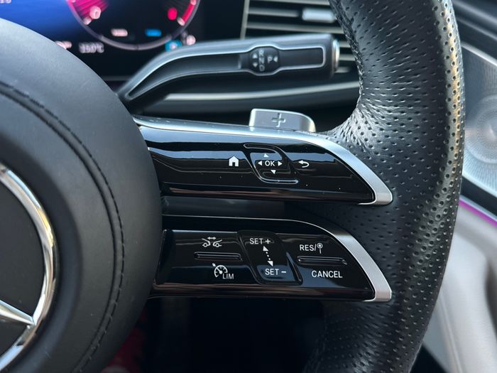 Mercedes-Benz GLS-Class 2025