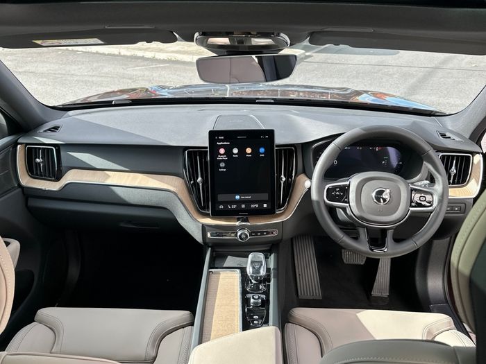 Volvo XC60 2026