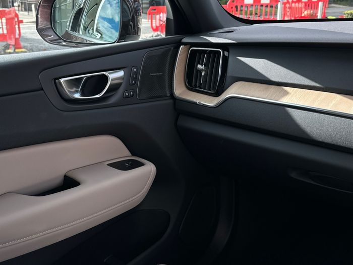 Volvo XC60 2026