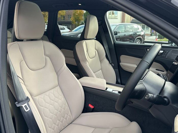 Volvo XC60 2026