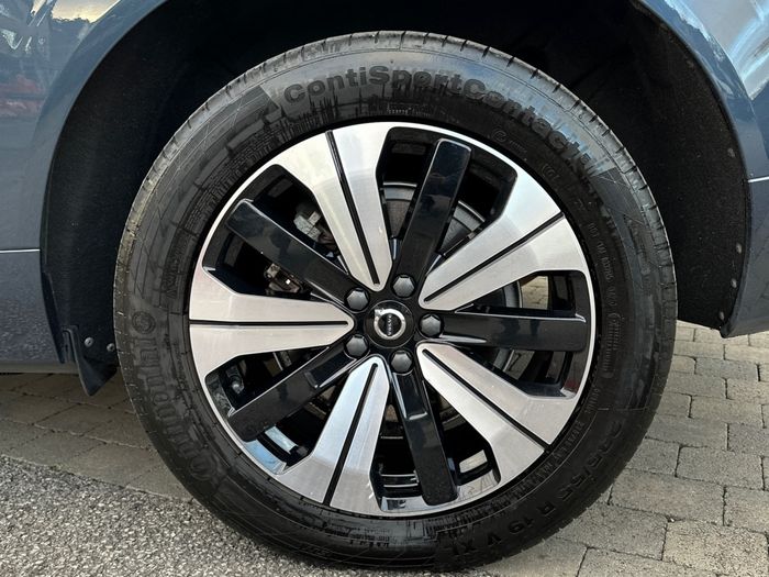 Volvo XC60 2023