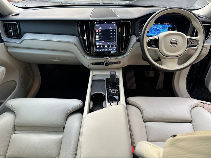 Volvo XC60 2023