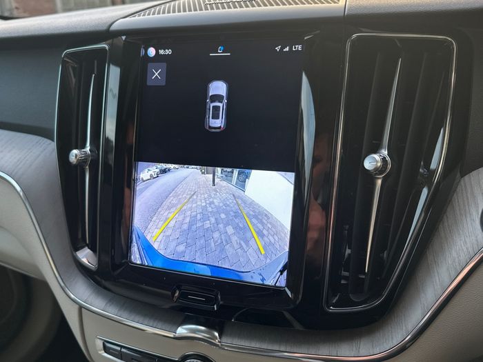 Volvo XC60 2023