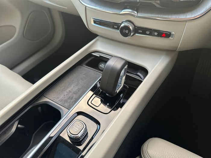 Volvo XC60 2023