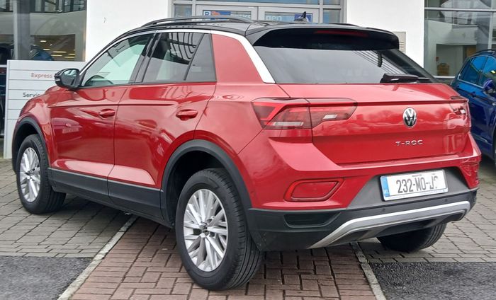 Volkswagen T-Roc 2023