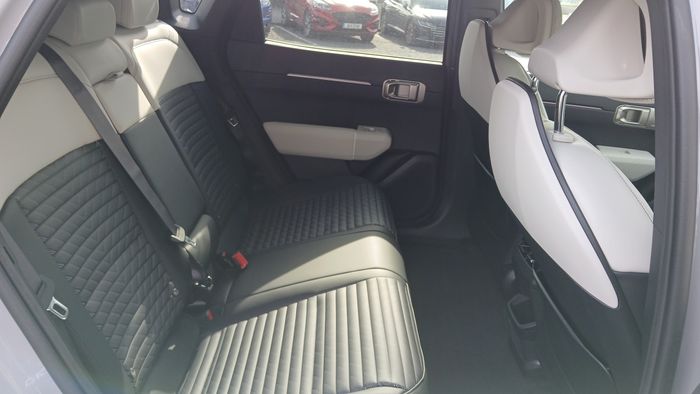 Kia EV4 2026