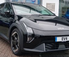 Kia EV4 2026