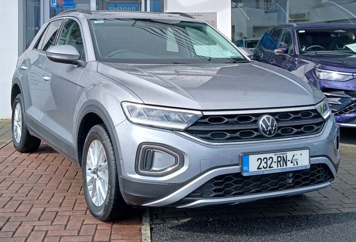 Volkswagen T-Roc 2023