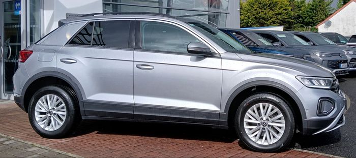 Volkswagen T-Roc 2023
