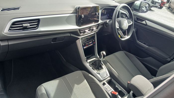 Volkswagen T-Roc 2023