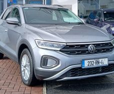 Volkswagen T-Roc 2023
