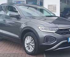 Volkswagen T-Roc 2023
