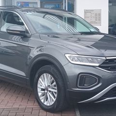 Volkswagen T-Roc 2023