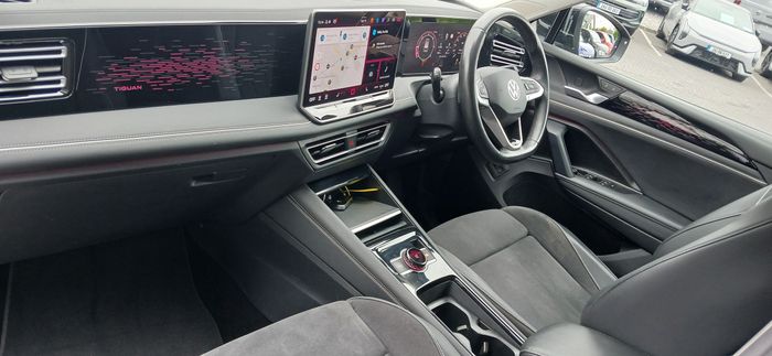 Volkswagen Tiguan 2024