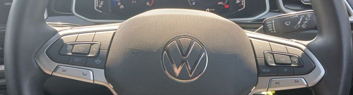 Volkswagen T-Roc 2024