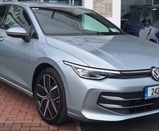 Volkswagen Golf 2024