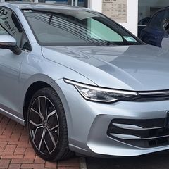 Volkswagen Golf 2024