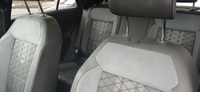 Volkswagen T-Roc 2024