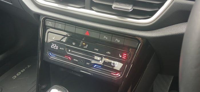 Volkswagen T-Roc 2024