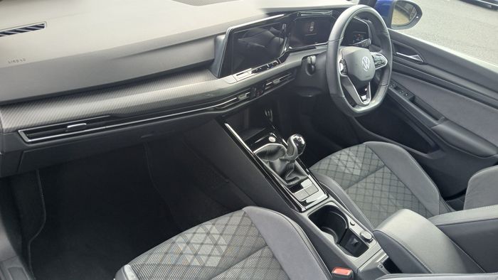Volkswagen Golf 2023
