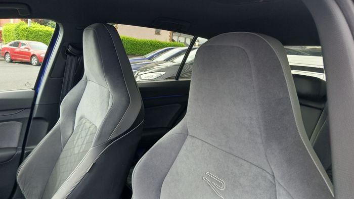 Volkswagen Golf 2023