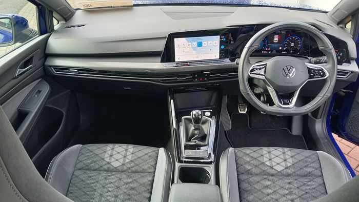 Volkswagen Golf 2023