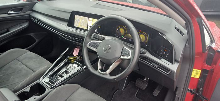 Volkswagen Golf 2023