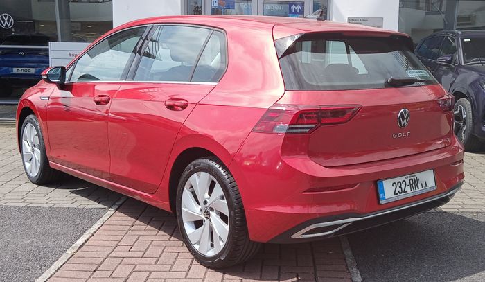 Volkswagen Golf 2023