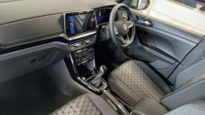 Volkswagen T-Cross 2025