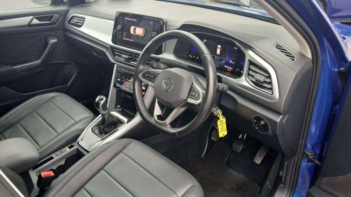 Volkswagen T-Roc 2024