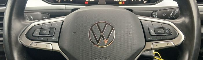 Volkswagen T-Roc 2024
