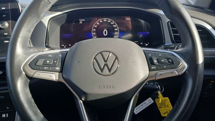 Volkswagen T-Roc 2024