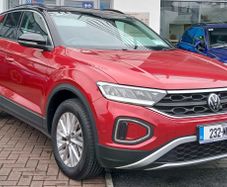 Volkswagen T-Roc 2023
