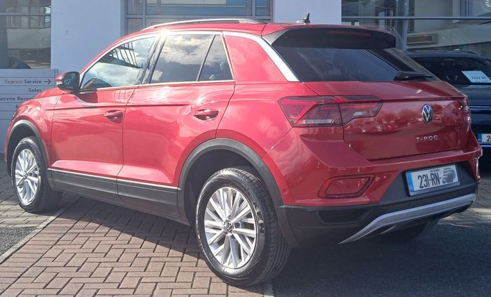 Volkswagen T-Roc 2023